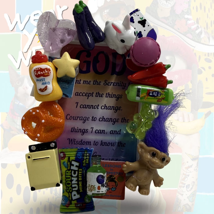 Wear Your Weird: One-of-a-Kind Dopamine Charm Frame