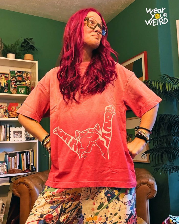 Pick Me up Right MEOW sun fade raw edge Tee (Kolache pose)
