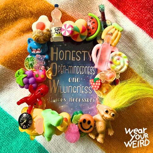 Wear Your Weird: One-of-a-Kind Dopamine Charm Frame